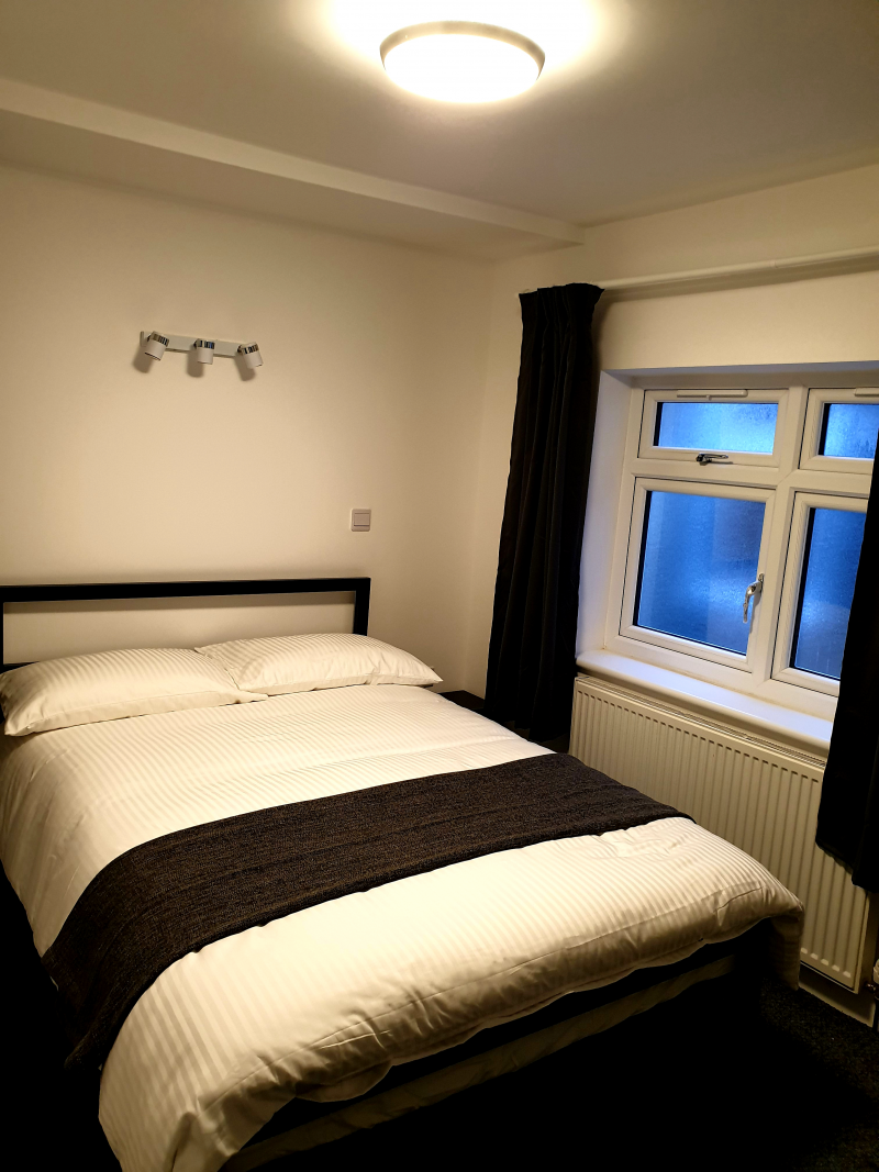 Wanstead Hotel photograph 1