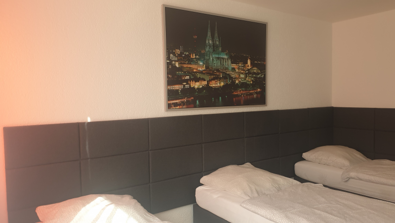 picture 1