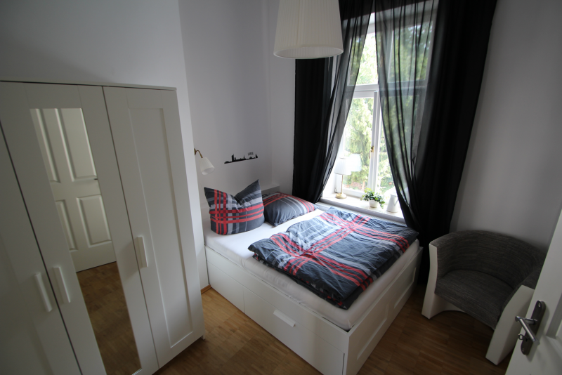 picture 1