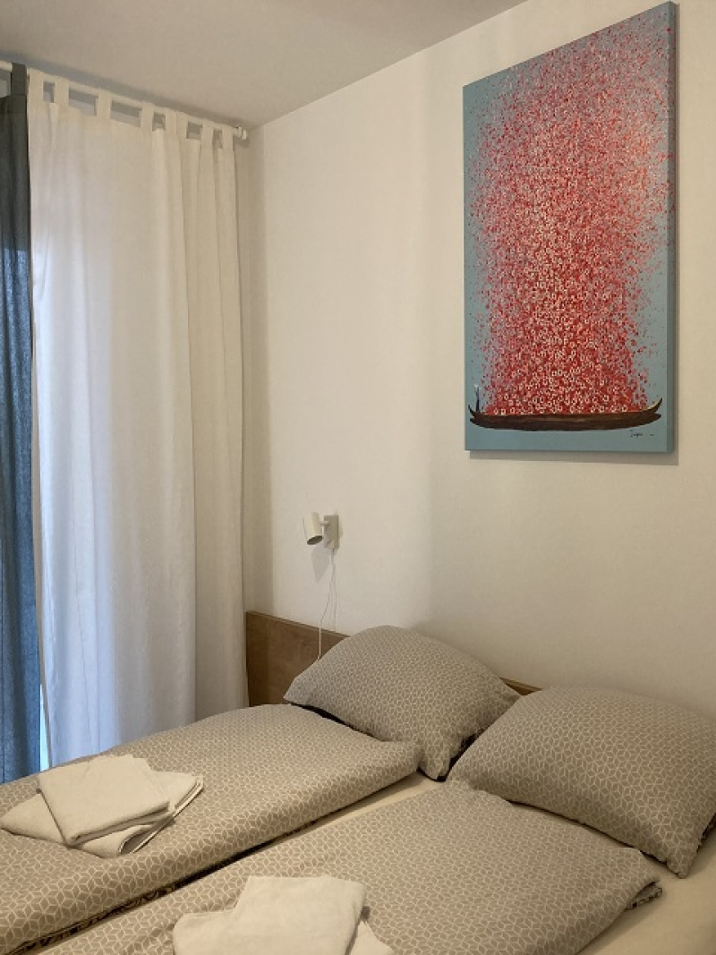picture 1