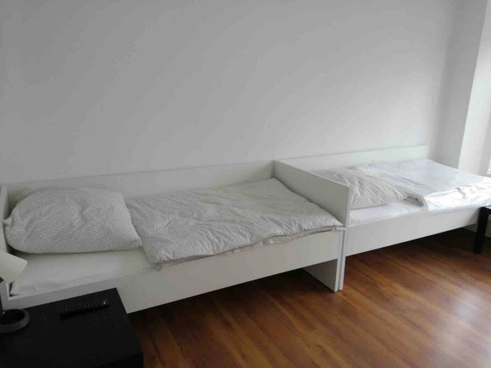 picture 1